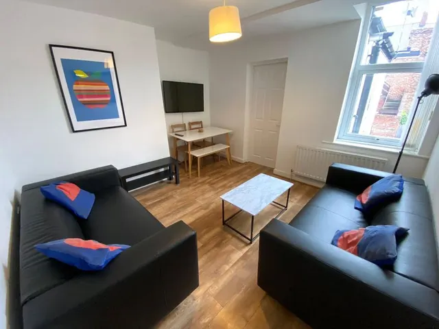 Helmsley Road, Newcastle upon Tyne, NE2, photo 1