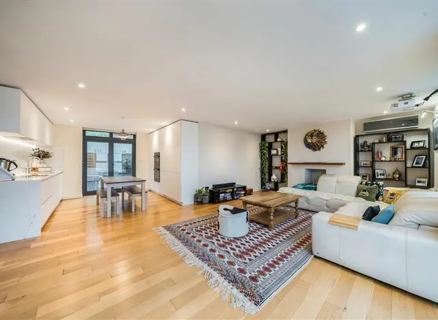 Winforton Street, Greenwich, SE10, photo 1