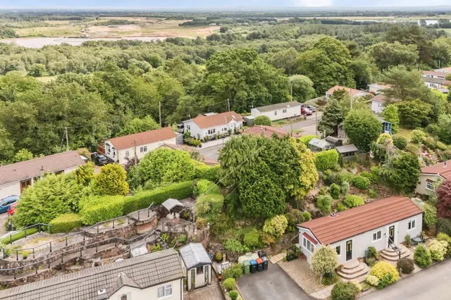 Eddisbury Hill, Delamere, CW8, photo 2
