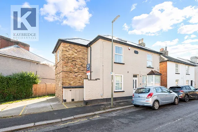 Church Road, KT17, photo 1