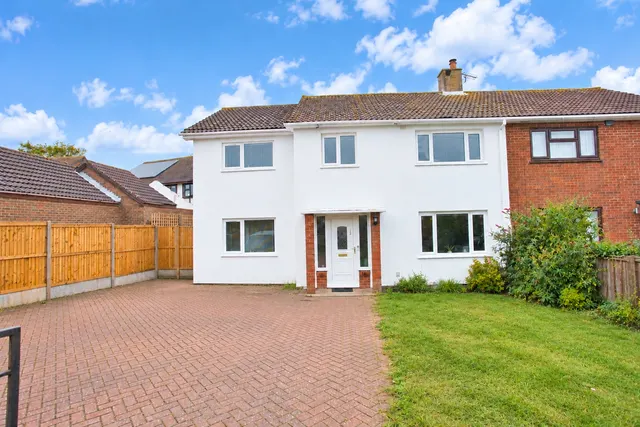 St. Martins Road, Folkestone, CT20, photo 1