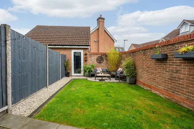 Lomond Way, Stevenage, SG1, photo 2