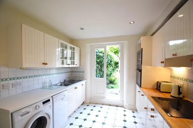 Chiswick, W4, photo 3