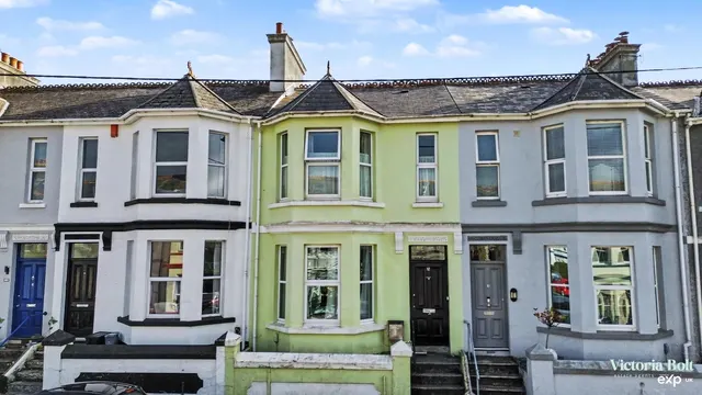 Moorland Avenue, Plympton, photo 1