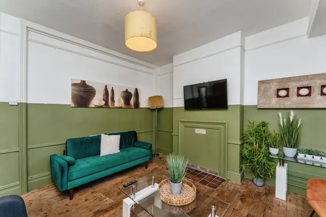Panton Road, Hoole, CH2, photo 3