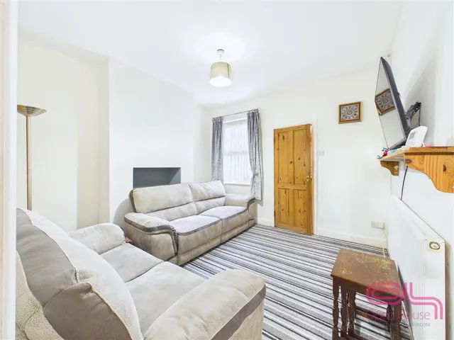Branston Road, Burton-On-Trent, DE14, photo 3