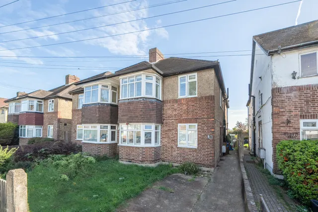 10a Whitton Waye, Hounslow, photo 1