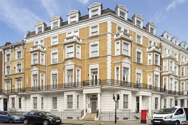 Knaresborough Place, Earl's Court, SW5, photo 1