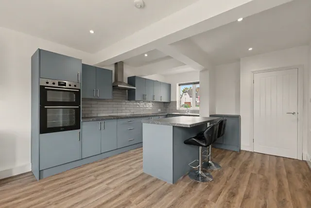 Cheltenham Road, Evesham, WR11, photo 3
