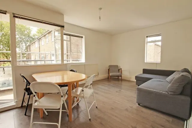 Southey Road, London SW9 0PF, photo 1