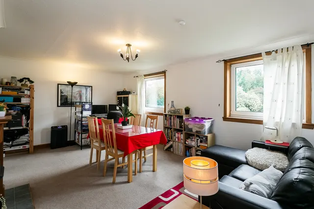 Kenilworth Drive, Edinburgh, EH16, photo 2
