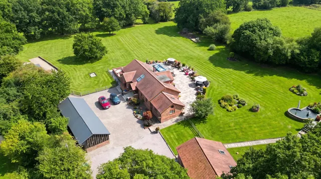 Priestwood Road, Meopham, DA13, photo 1