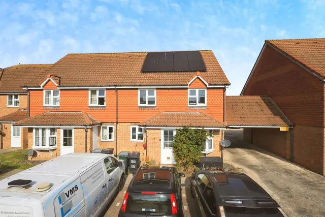 The Portlands, Eastbourne, photo 1