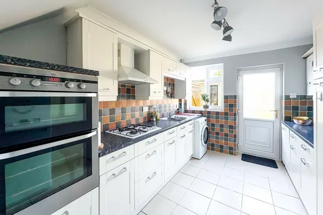 Goring-by-Sea, Worthing, BN12, photo 2