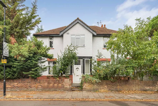 Ellesmere Road, London, W4, photo 1
