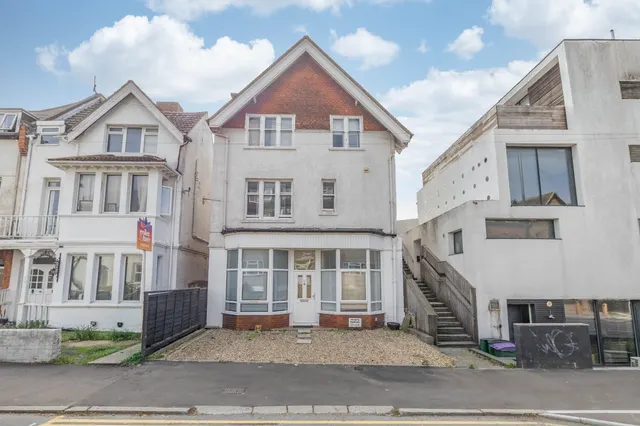 Cheriton Road, Folkestone, CT20, photo 1
