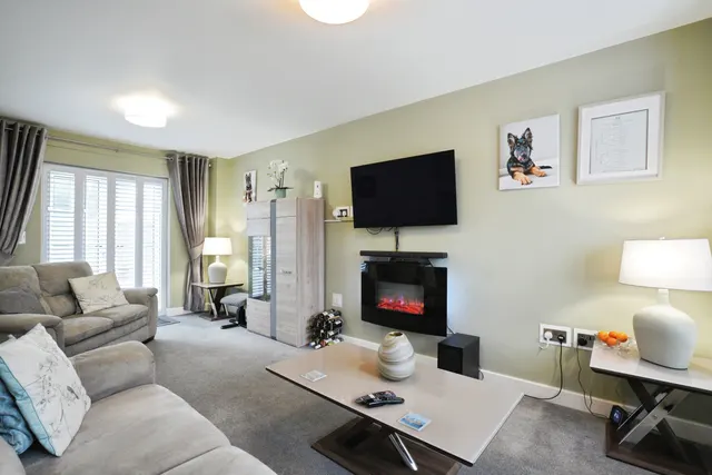 Gwartha Close, St. Austell, PL25, photo 3