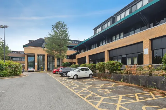 Boulevard View Whitchurch Lane, BRISTOL, BS14, photo 1