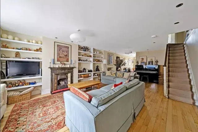 Berrymede Road, London, W4, photo 1
