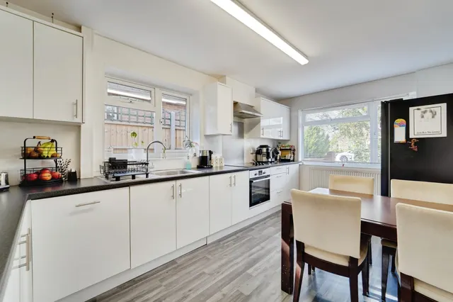 The Ridgeway, Bedford, MK41, photo 2