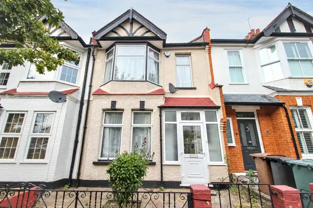 Wickham Road, London, E4, photo 1