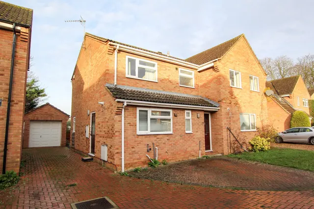 Henry Morris Road, Impington, CB24, photo 2