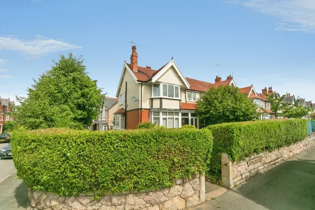 Endsleigh Road, Old Colwyn, LL29, photo 1