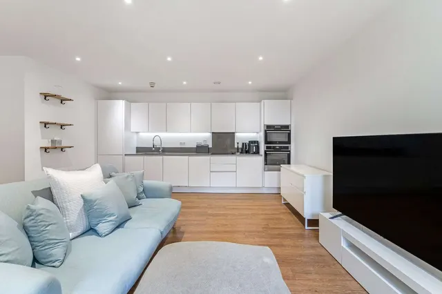 Pipit Drive, Putney, SW15, photo 2