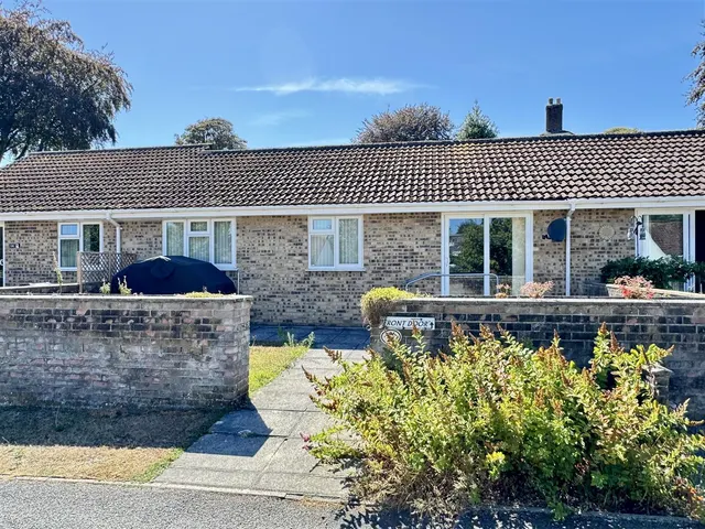 Trevarrick Road, St. Austell, photo 1