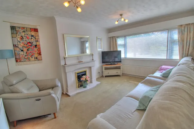 Birmingham Road, Kidderminster, DY10, photo 2