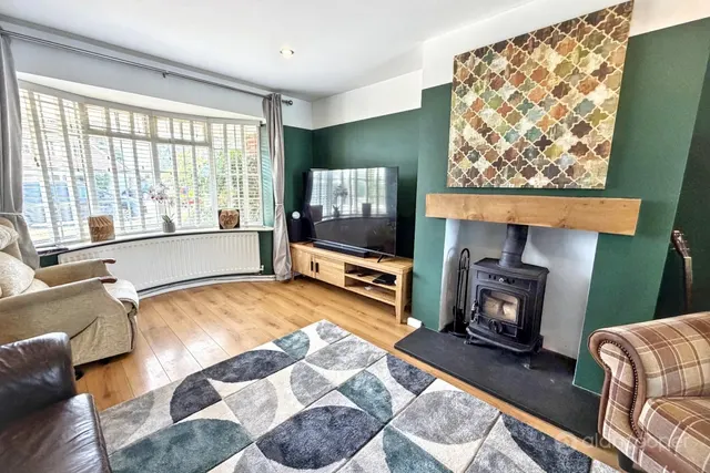 Woodcote Avenue, St Nicolas Park, CV11, photo 2