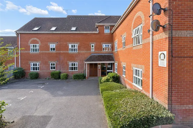 Northampton Grove, Langdon Hills, Basildon, Essex, SS16, photo 1
