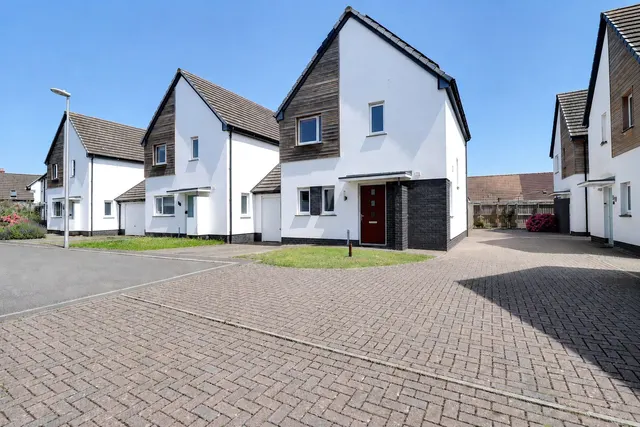 Higher Thorn Close, Braunton, EX33, photo 1