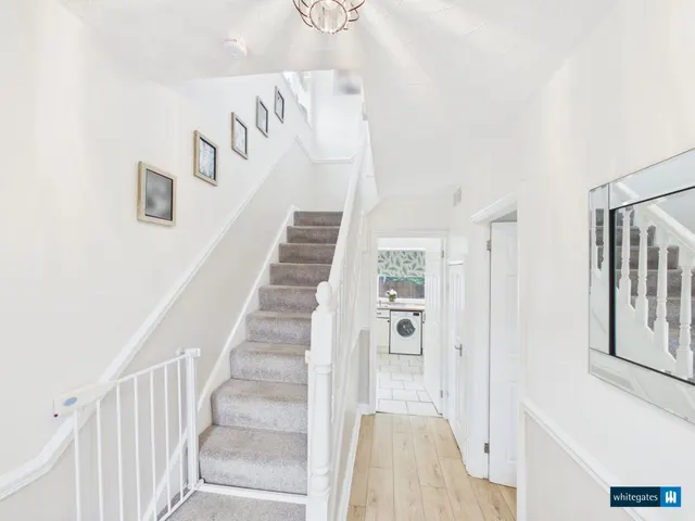 Queensway, Gwersyllt, LL11, photo 2