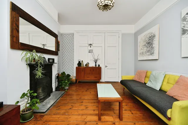 Photo 3 — Freshfield Road, Brighton