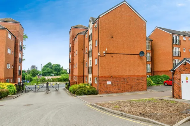 Terret Close, Walsall, WS1, photo 2