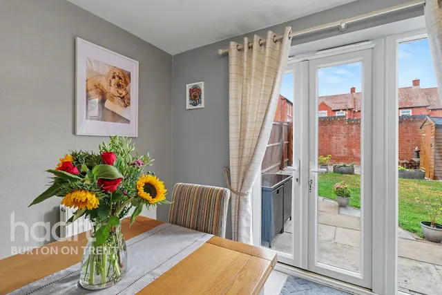 Morley Walk, Swadlincote, DE11, photo 3
