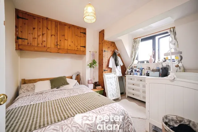 Old Dixton Road, Monmouth, NP25, photo 2