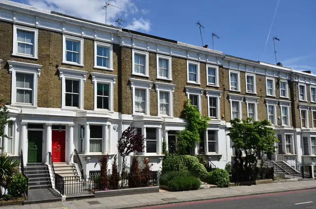 Photo 2 — Flat 3, 49 Edith Grove, London