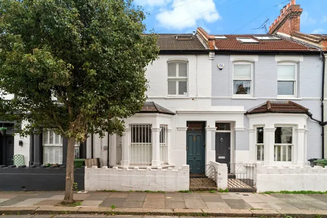 Rosaline Road, London, SW6, photo 1