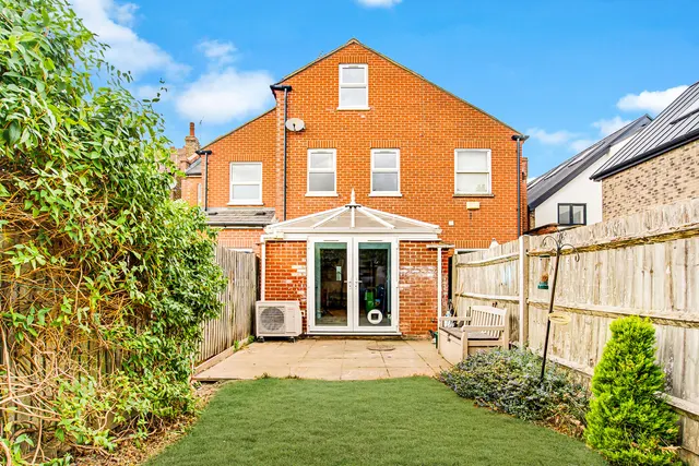 Windings Place, Ealing, W13, photo 3