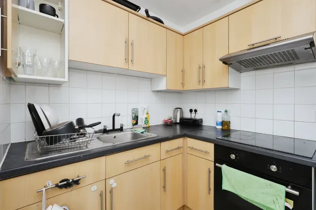 Terminus Road, Eastbourne, BN21, photo 2