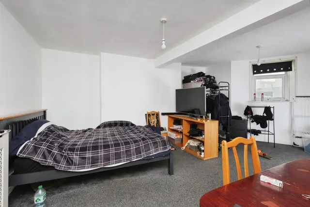 Terminus Road, Eastbourne, BN21, photo 3