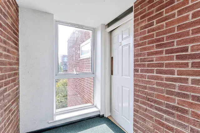Victoria Road, Chester, CH2, photo 2