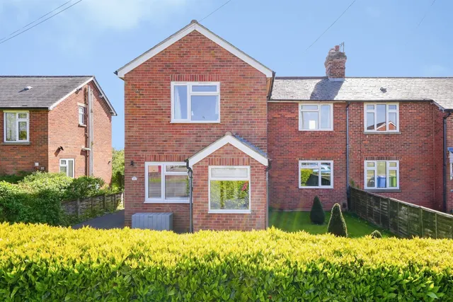 Bucknell Road, Bicester, photo 1
