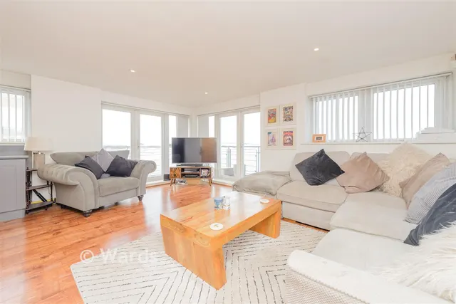 Portland Place, Greenhithe, DA9, photo 2
