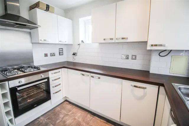 Torkildsen Way, Harlow, CM20, photo 2