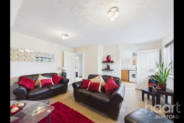 Foxglove Road, Romford, RM7, photo 2