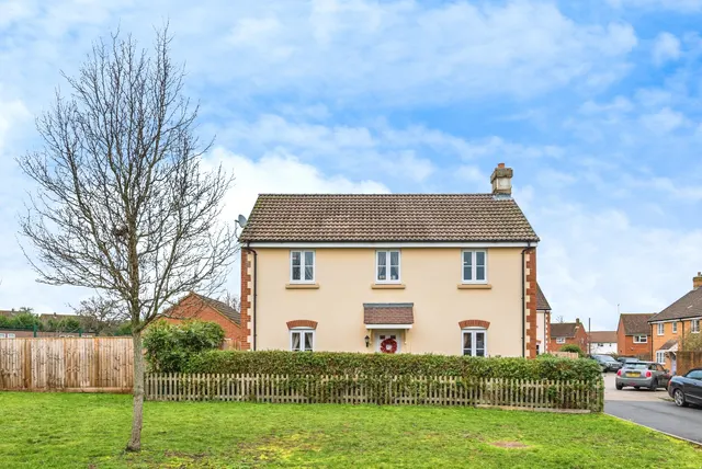 St. Josephs Way, Lyneham, SN15, photo 1