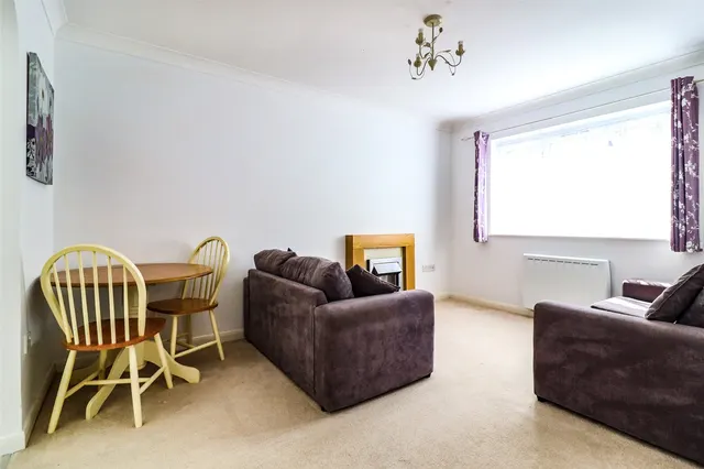 Photo 2 — Clarence Road, Fleet, Hampshire, GU51 3XS